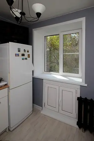 Пластиковое окно одностворчатое, остекление кухни