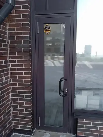 Входная дверь, коричневая ламинация