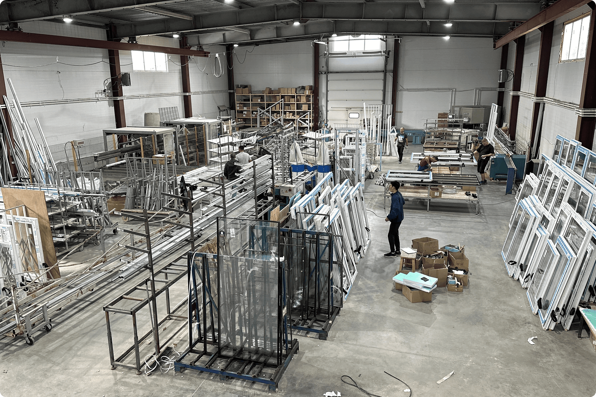 Цех производства — короткие сроки изготовления окон